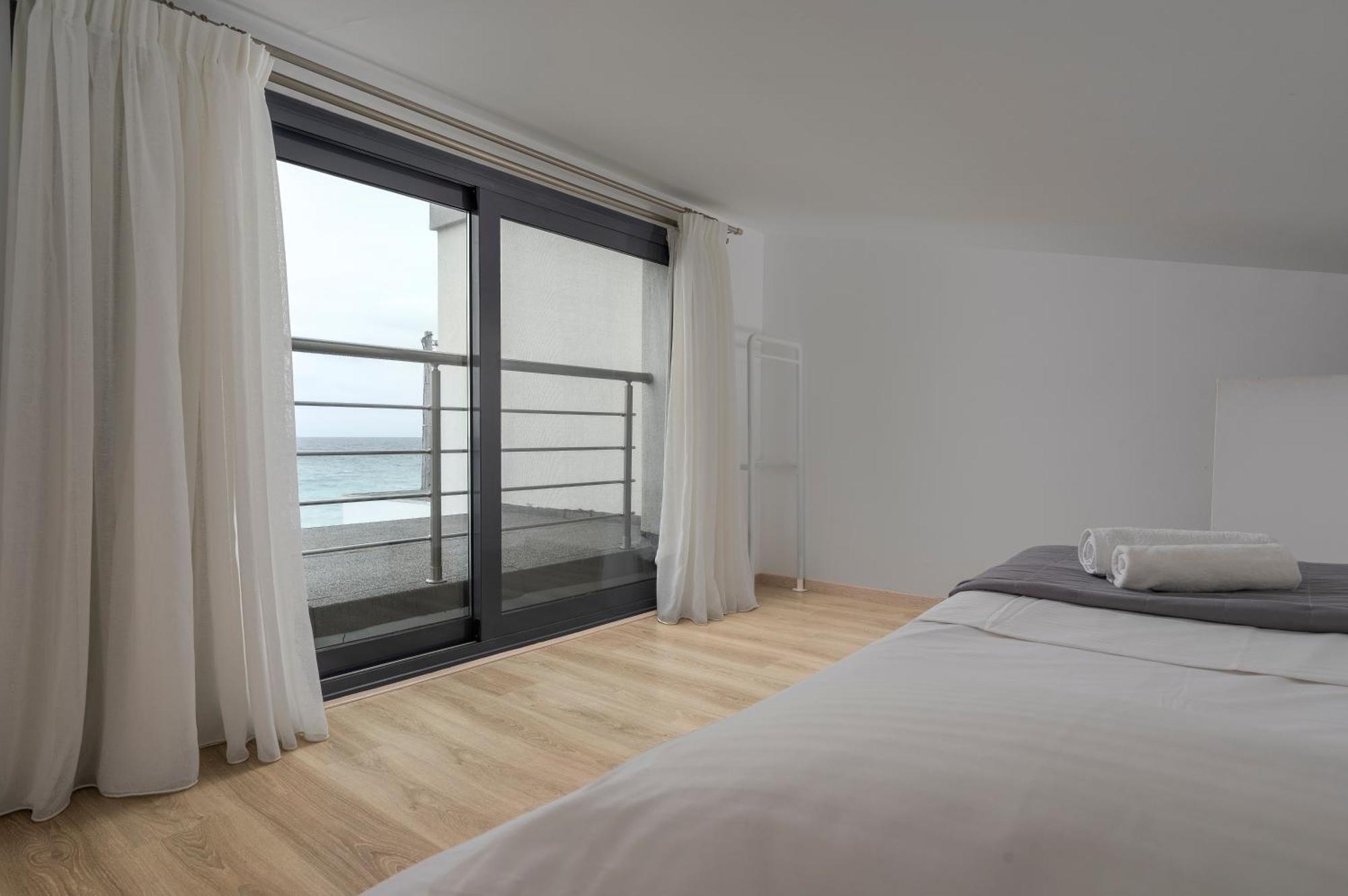 Cavo Blue Coastal Living Leilighet Polýkhrono Eksteriør bilde