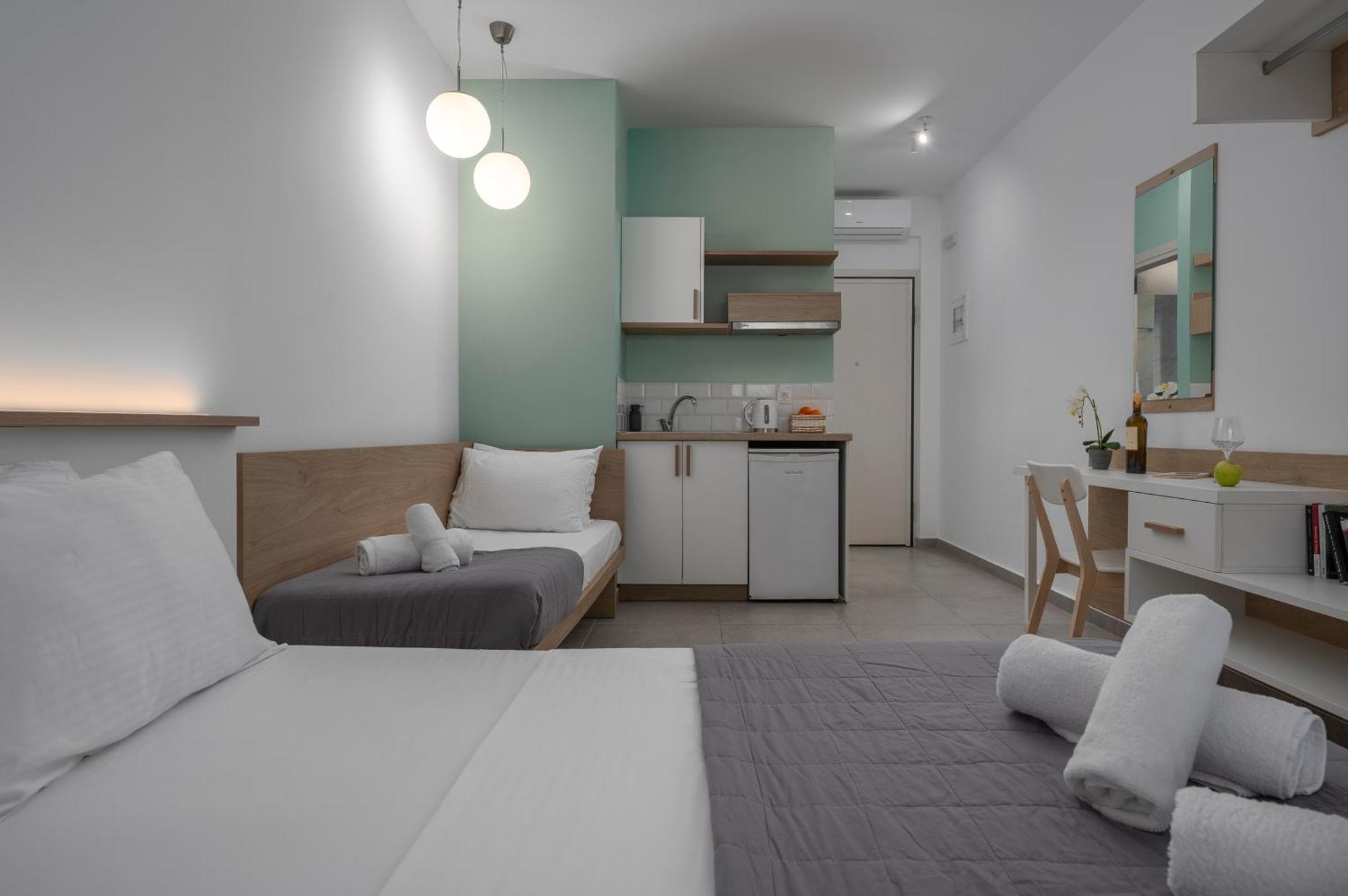 Cavo Blue Coastal Living Leilighet Polýkhrono Eksteriør bilde