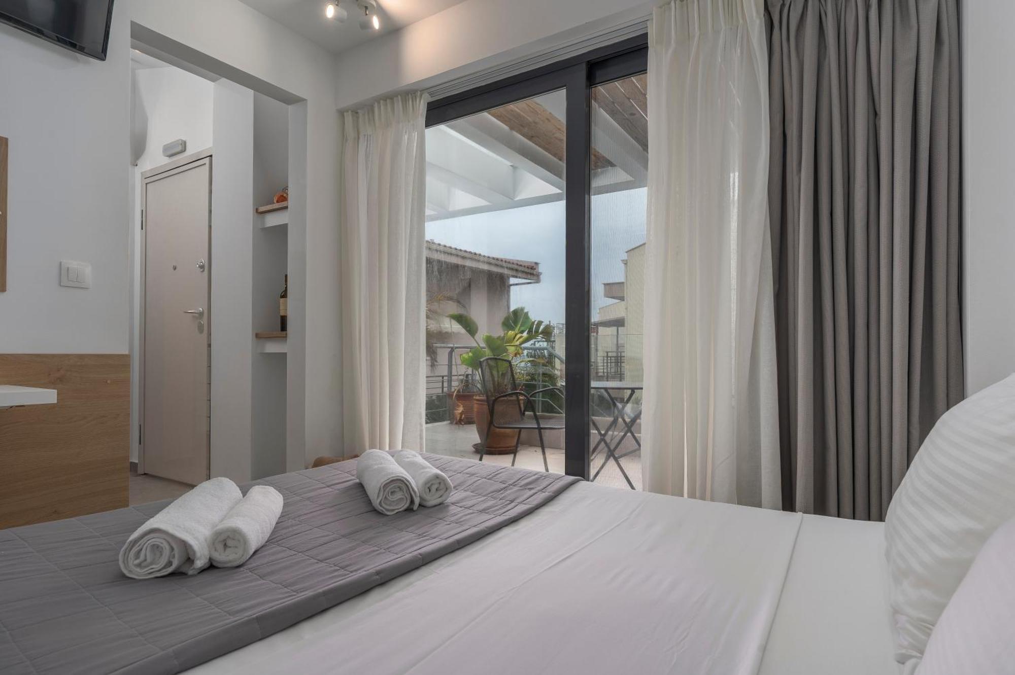 Cavo Blue Coastal Living Leilighet Polýkhrono Eksteriør bilde